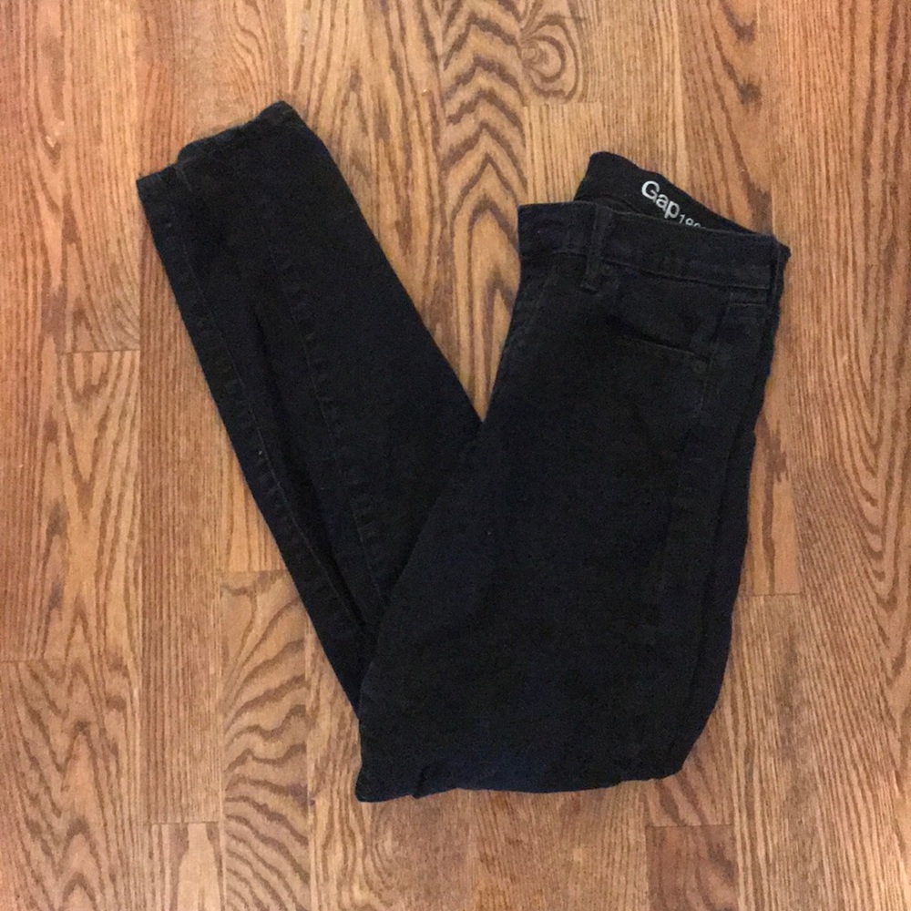 GAP Regular Black Skinny Jeans